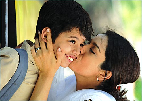 Taare Zameen Par - Tisca Chopra e Darsheel Safary